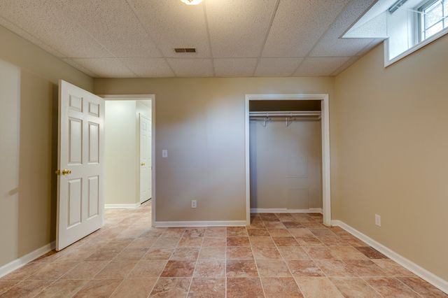424 Charles McClearen Rd, Hohenwald, TN 38462