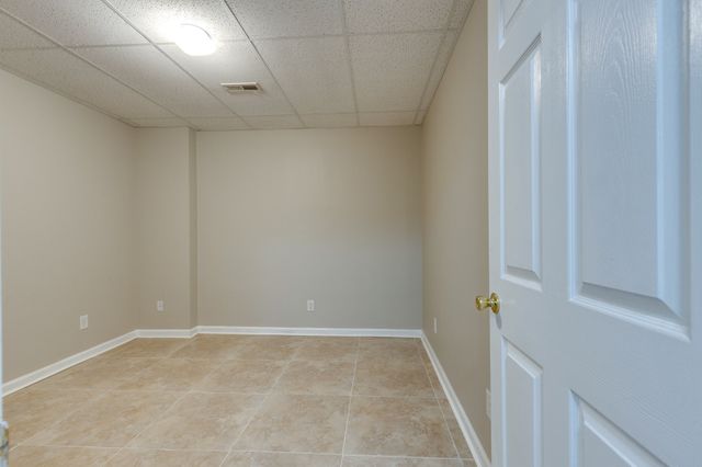 424 Charles McClearen Rd, Hohenwald, TN 38462