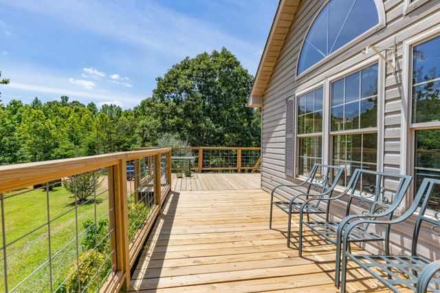 424 Charles McClearen Rd, Hohenwald, TN 38462