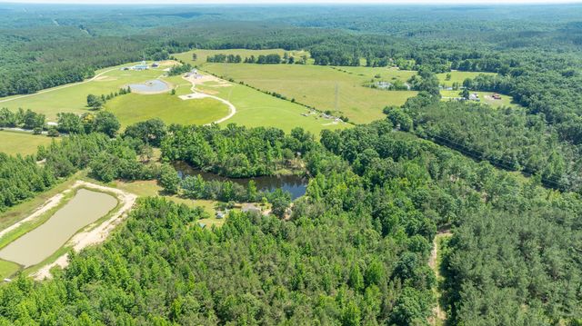 424 Charles McClearen Rd, Hohenwald, TN 38462
