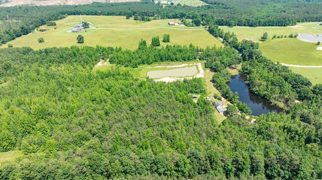424 Charles McClearen Rd, Hohenwald, TN 38462