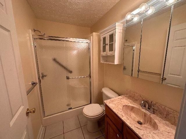 85 Palm Drive, Huntington, WV 25705