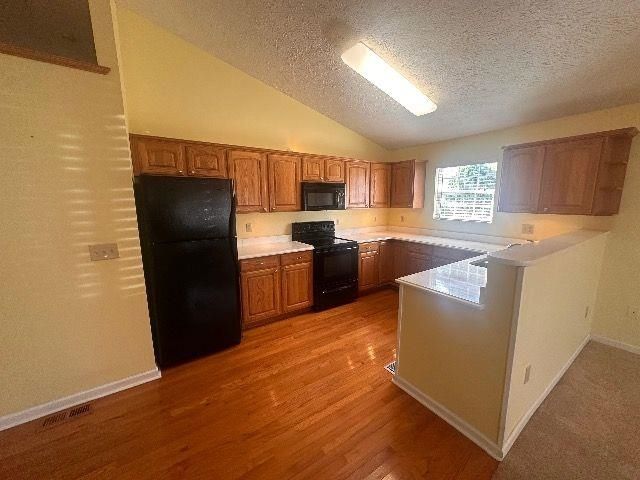 85 Palm Drive, Huntington, WV 25705