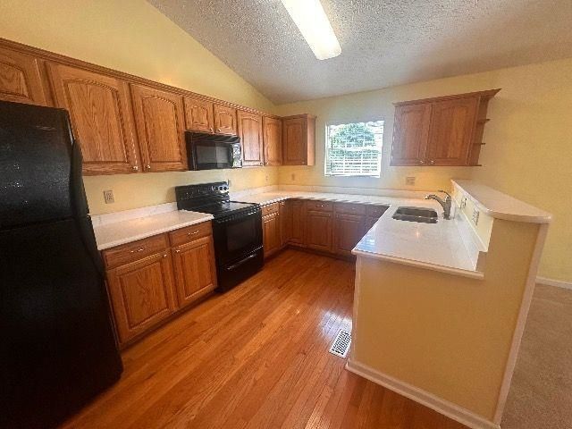 85 Palm Drive, Huntington, WV 25705