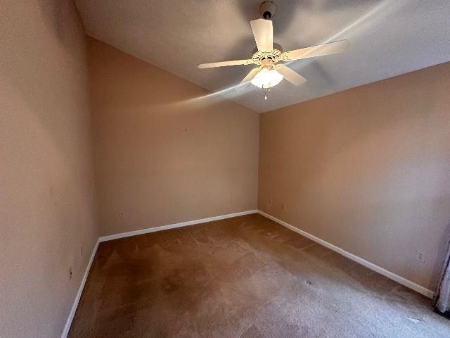 85 Palm Drive, Huntington, WV 25705