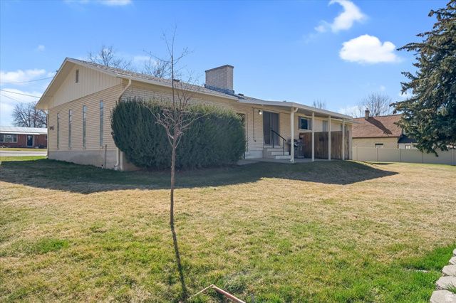 215 E 200 N, Providence, UT 84332