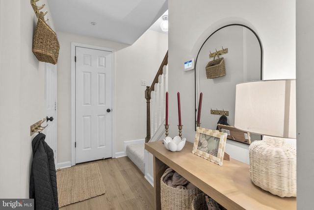 18500 CLOVERCREST CIR, Olney, MD 20832