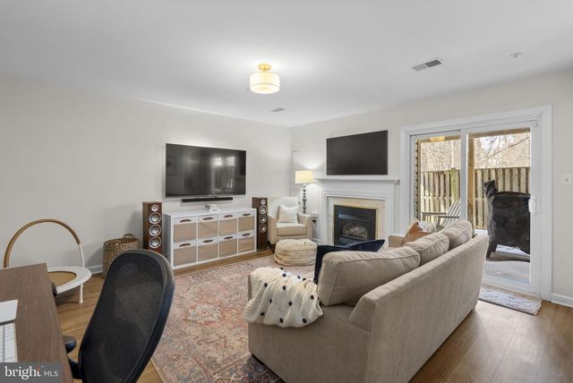 18500 CLOVERCREST CIR, Olney, MD 20832