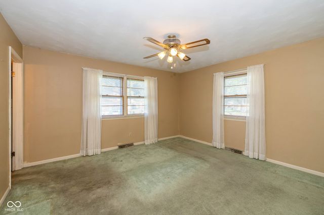 1407 Miami Court N, Plainfield, IN 46168