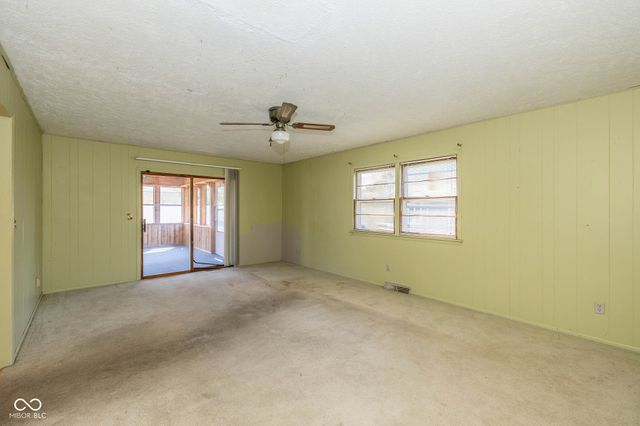 1407 Miami Court N, Plainfield, IN 46168