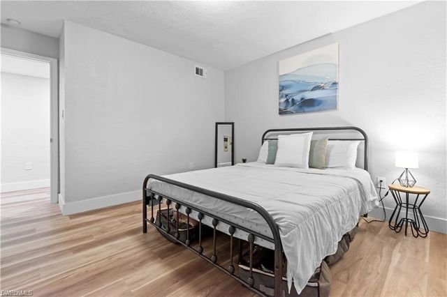 1373 Morningside DR, Fort Myers, FL 33901