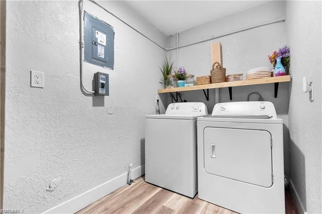 1373 Morningside DR, Fort Myers, FL 33901