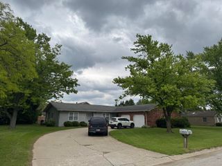 133-136 16th Place SW, Demotte, IN 46310