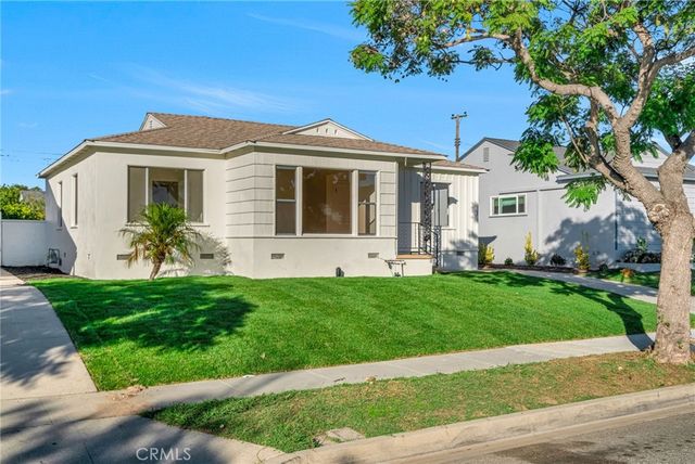 2729 Greentop Street, Lakewood, CA 90712