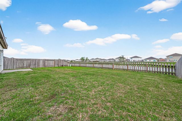 4927 Highland Crest Drive, Richmond, TX 77469