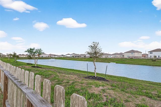 4927 Highland Crest Drive, Richmond, TX 77469