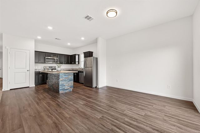 4927 Highland Crest Drive, Richmond, TX 77469