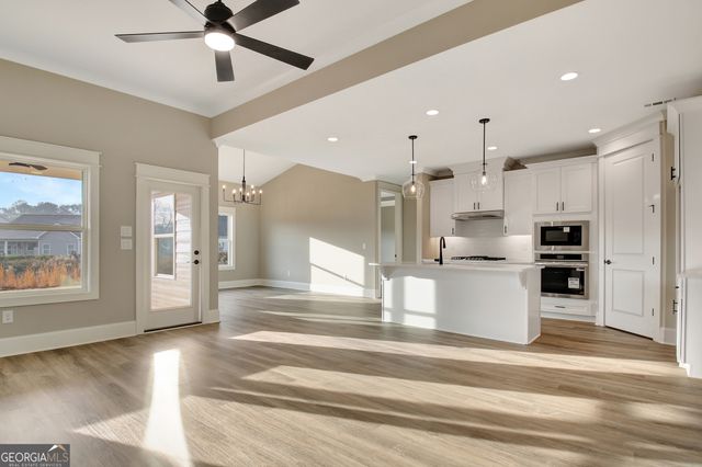 130 Redhaven Drive, Senoia, GA 30276