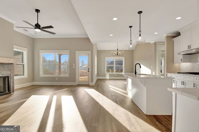 130 Redhaven Drive, Senoia, GA 30276