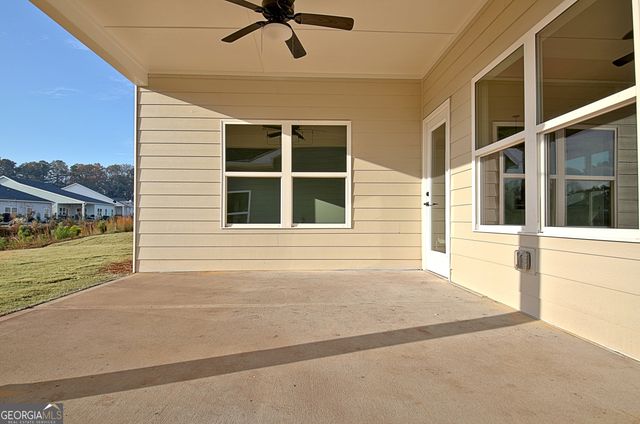 130 Redhaven Drive, Senoia, GA 30276