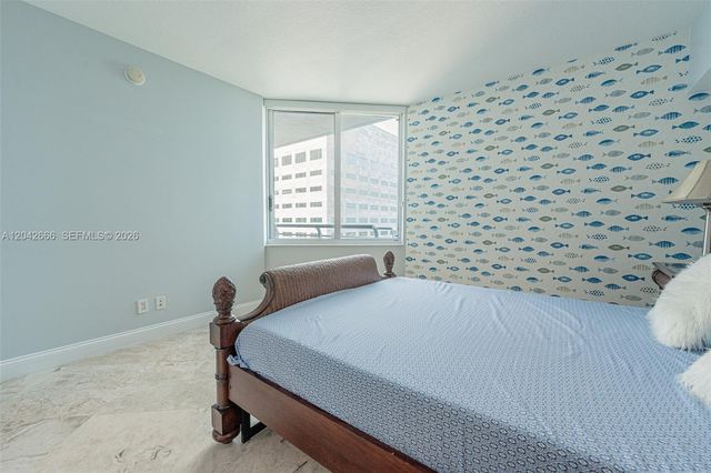 325 S BISCAYNE BLVD 4222, Miami, FL 33131