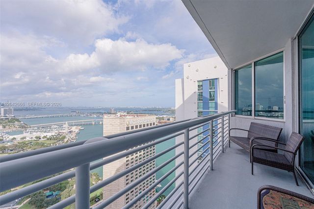 325 S BISCAYNE BLVD 4222, Miami, FL 33131