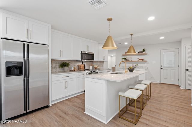 103 Newcastle Drive, Lafayette, LA 70503