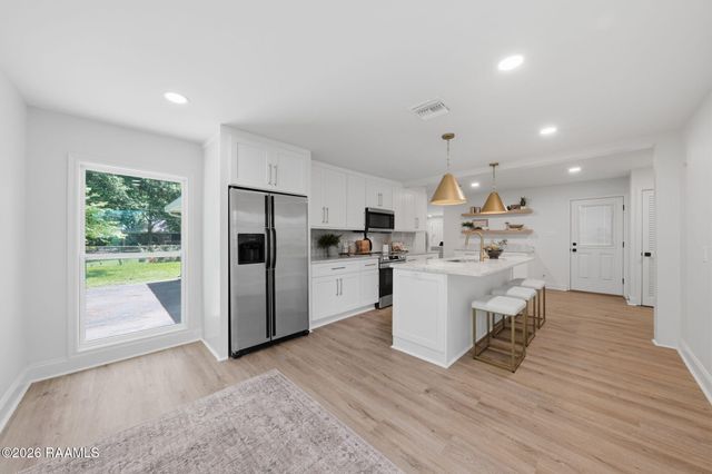 103 Newcastle Drive, Lafayette, LA 70503
