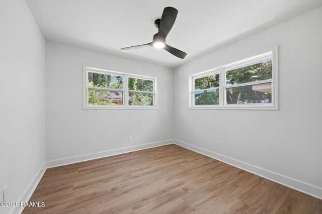 103 Newcastle Drive, Lafayette, LA 70503