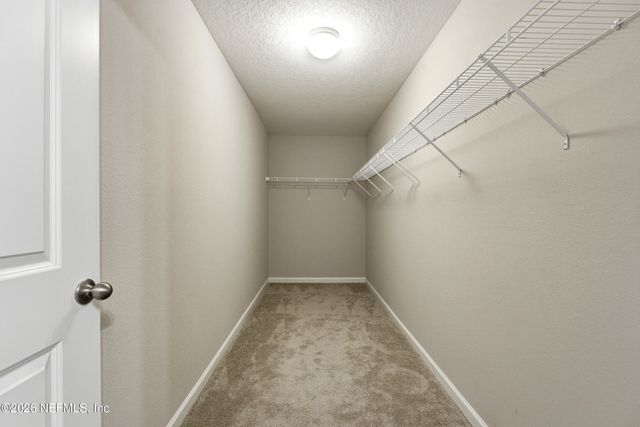 12563 CREEKSIDE MANOR Drive, Jacksonville, FL 32218