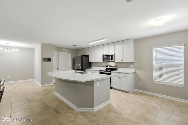 12563 CREEKSIDE MANOR Drive, Jacksonville, FL 32218