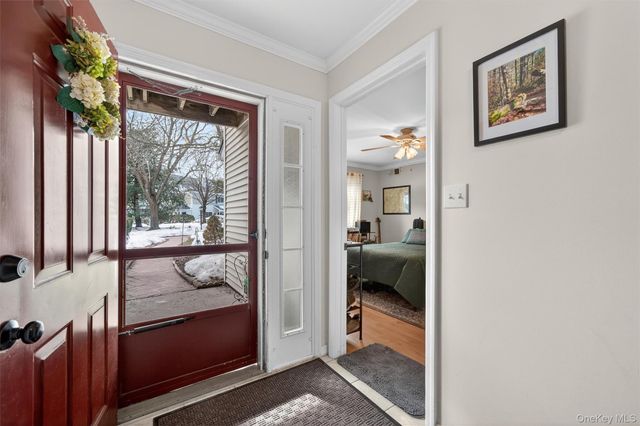 21 Magnolia Lane, Warwick, NY 10990