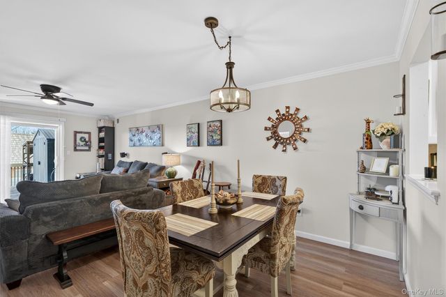 21 Magnolia Lane, Warwick, NY 10990