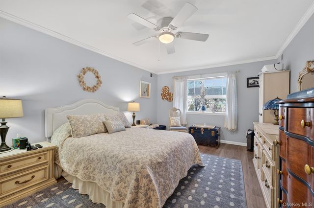 21 Magnolia Lane, Warwick, NY 10990