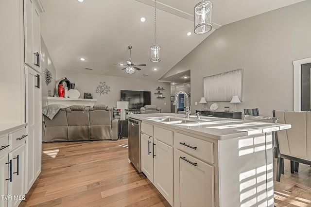 216 Hacker Martin Drive 0, Johnson City, TN 37615