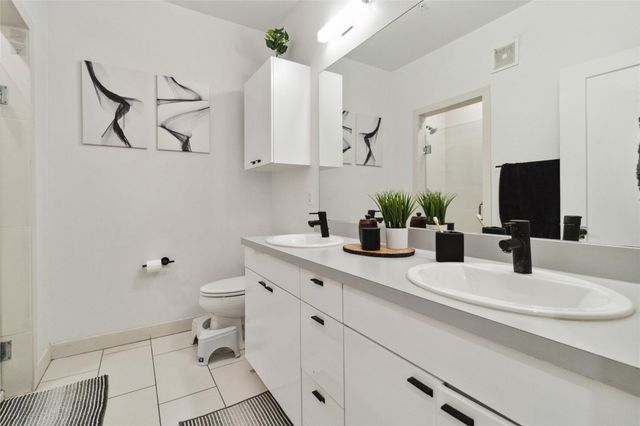 4361 S Congress Ave 209, Austin, TX 78745