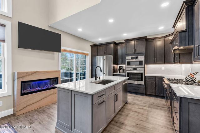 80 Demarest Drive, Manalapan, NJ 07726