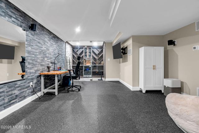 80 Demarest Drive, Manalapan, NJ 07726