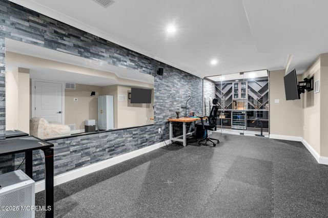 80 Demarest Drive, Manalapan, NJ 07726