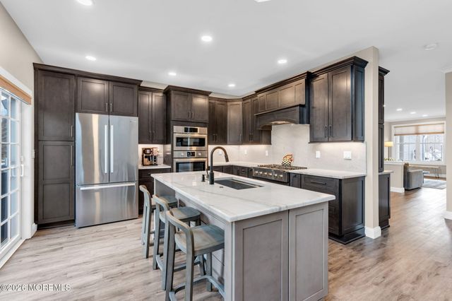 80 Demarest Drive, Manalapan, NJ 07726