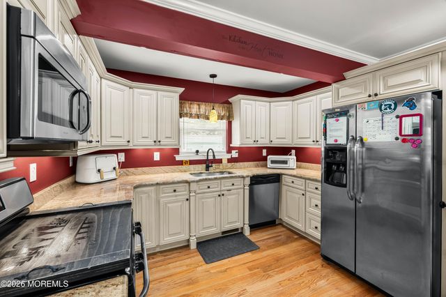 43 Nevada Drive, Hazlet, NJ 07730