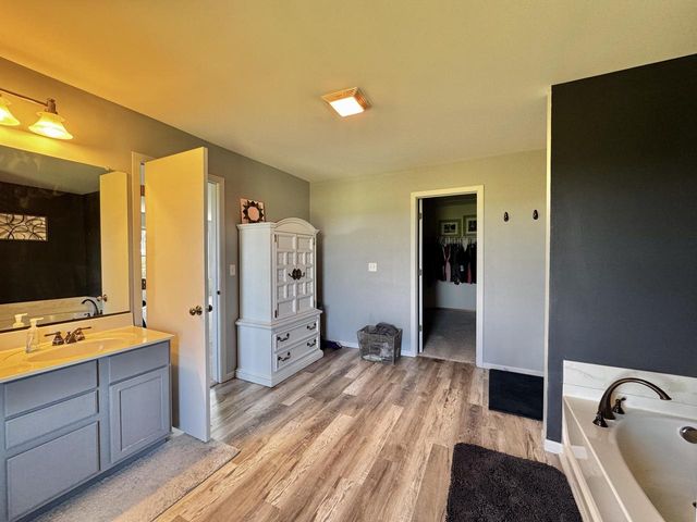 1365 E Jakes WAY, Whitewater, WI 53190