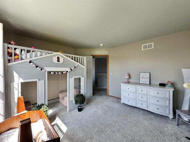 1365 E Jakes WAY, Whitewater, WI 53190