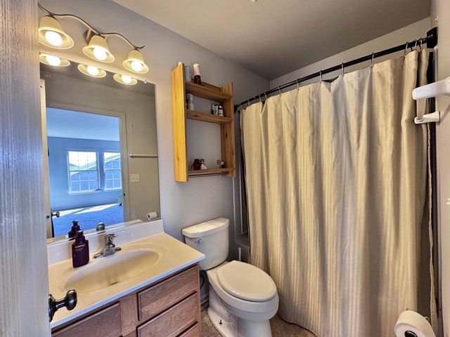 1365 E Jakes WAY, Whitewater, WI 53190