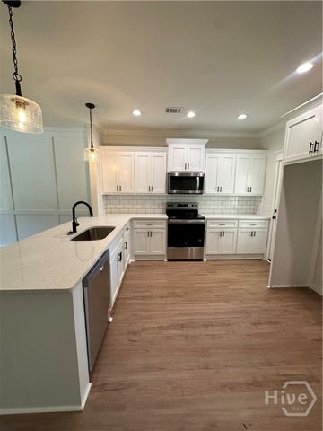 194 Priscilla Drive, Midway, GA 31320