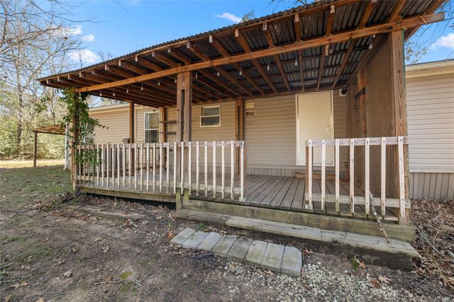 21150 Arnsworth Road, Montgomery, TX 77356