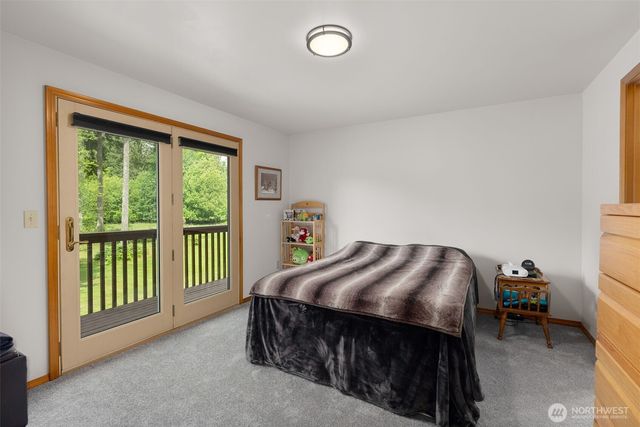 8711 Steamboat Island Road NW, Olympia, WA 98502