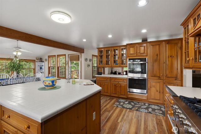8711 Steamboat Island Road NW, Olympia, WA 98502