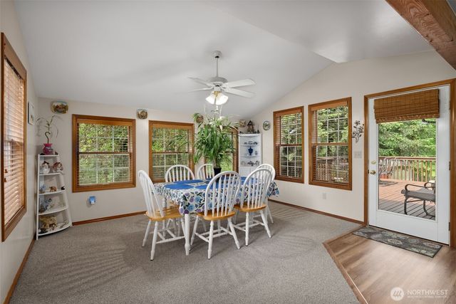8711 Steamboat Island Road NW, Olympia, WA 98502