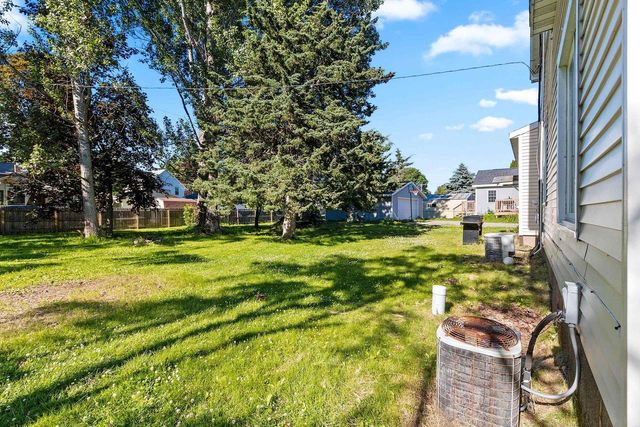 113 ADAMS STREET, Oconto, WI 54153